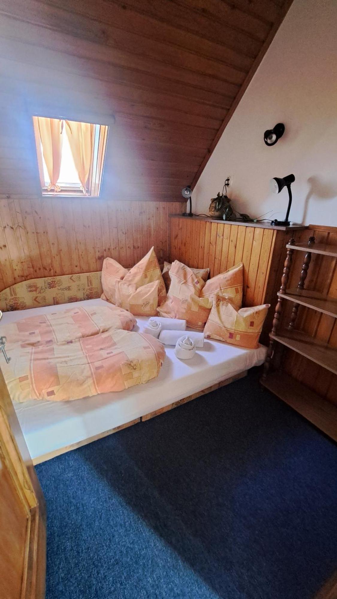 Balla Apartmanhaz Siofok Bagian luar foto