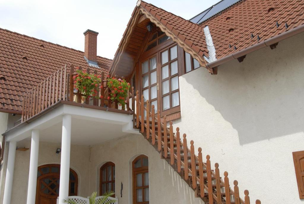 Balla Apartmanhaz Siofok Ruang foto