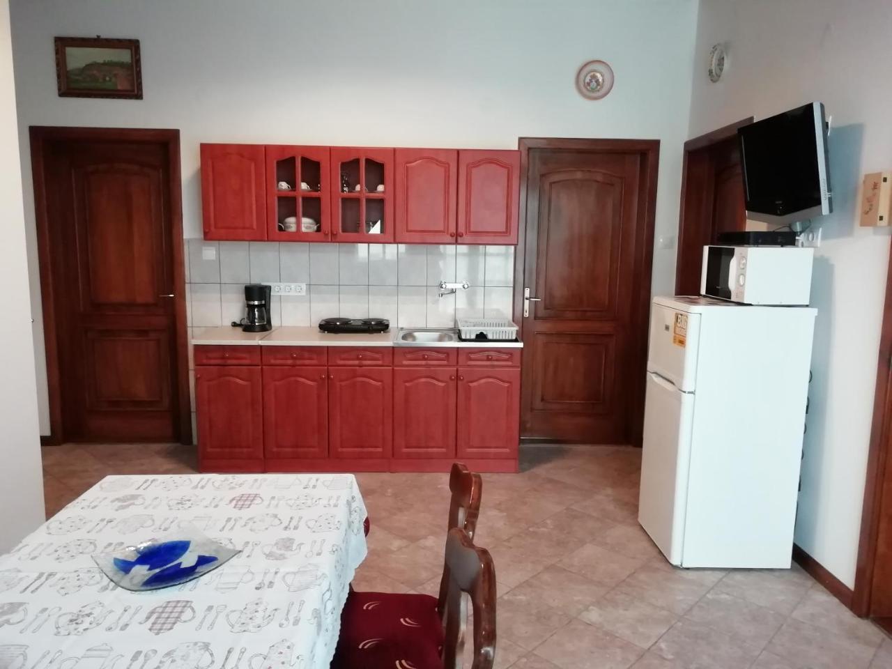 Balla Apartmanhaz Siofok Bagian luar foto