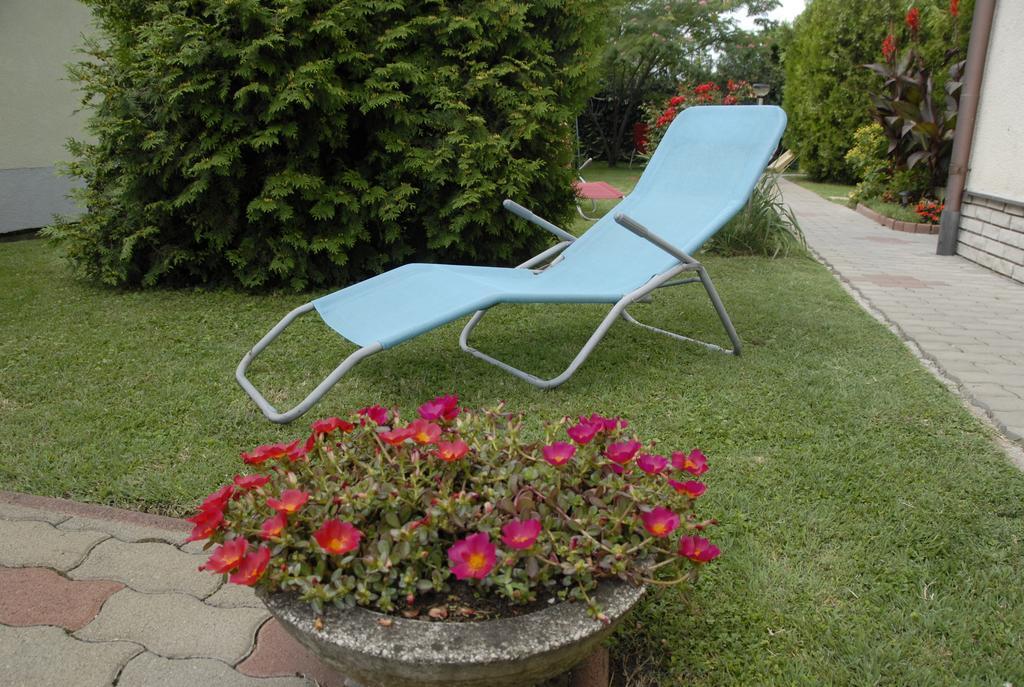 Balla Apartmanhaz Siofok Bagian luar foto